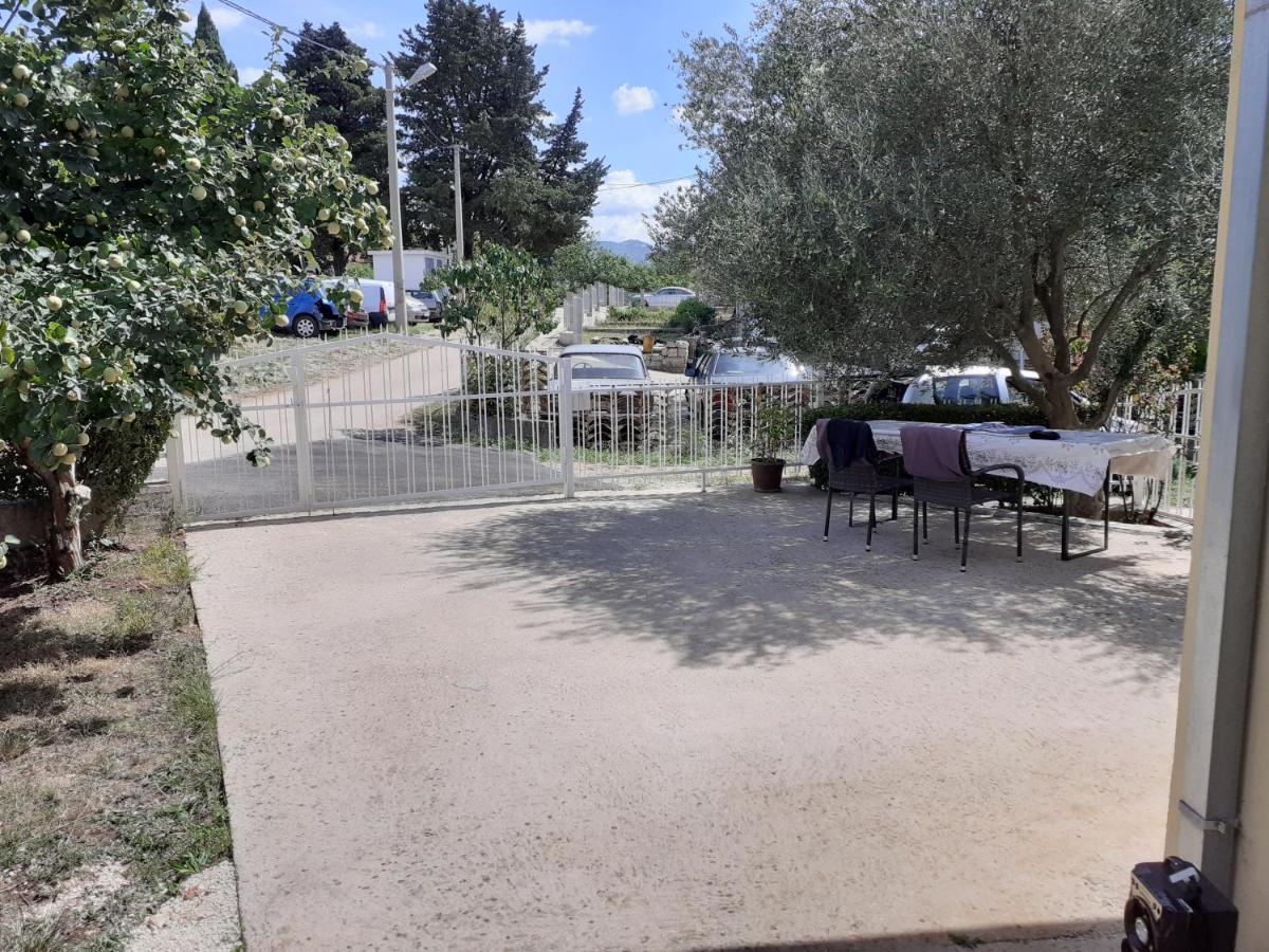 La Hacienda Dd Trebinje Exterior foto