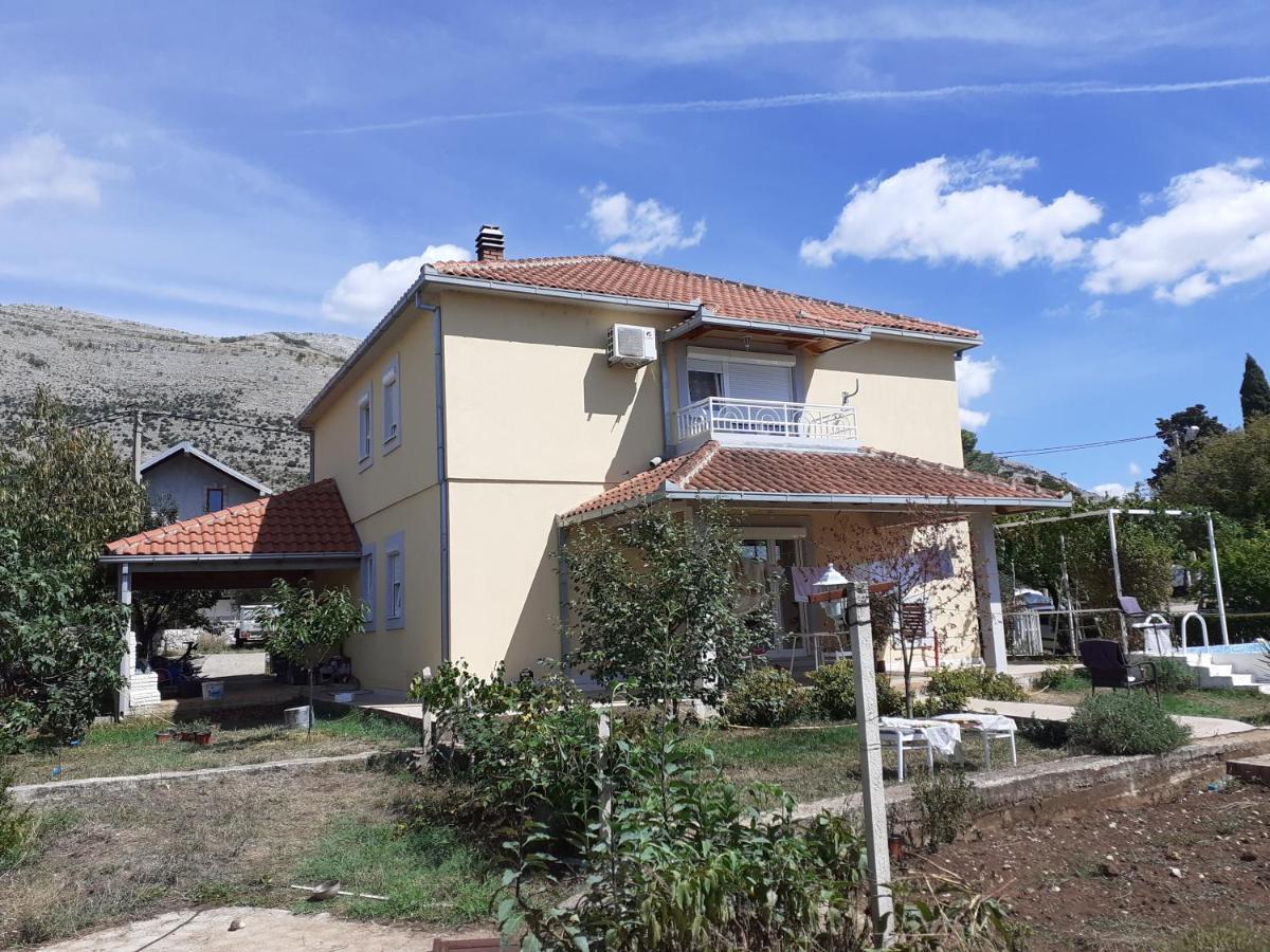 La Hacienda Dd Trebinje Exterior foto