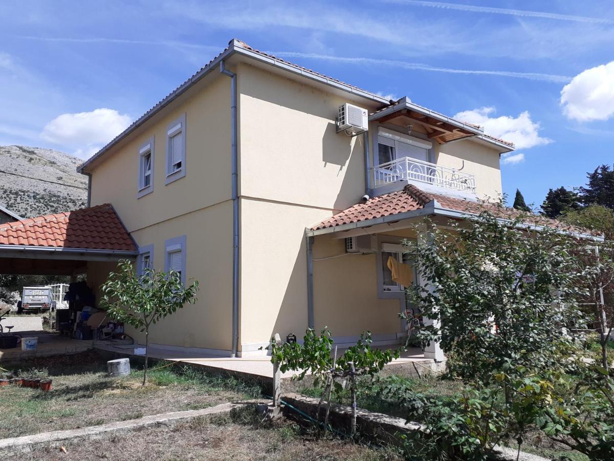 La Hacienda Dd Trebinje Exterior foto
